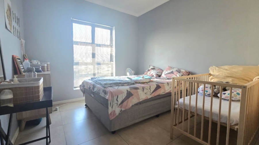 2 Bedroom Property for Sale in Windsor Park Estate Western Cape